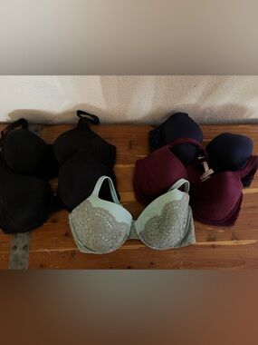 Victoria's Secret Lace-Trim Bra Trio - Mint, Black, Burgundy, Navy